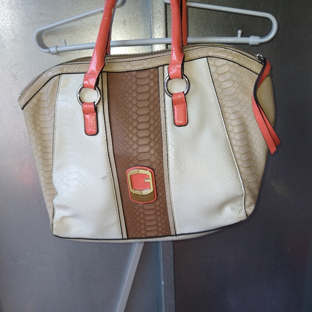 Guess purse